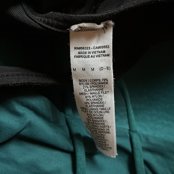 Nike Sports Bra. Set of 2 - Picture 5 of 6